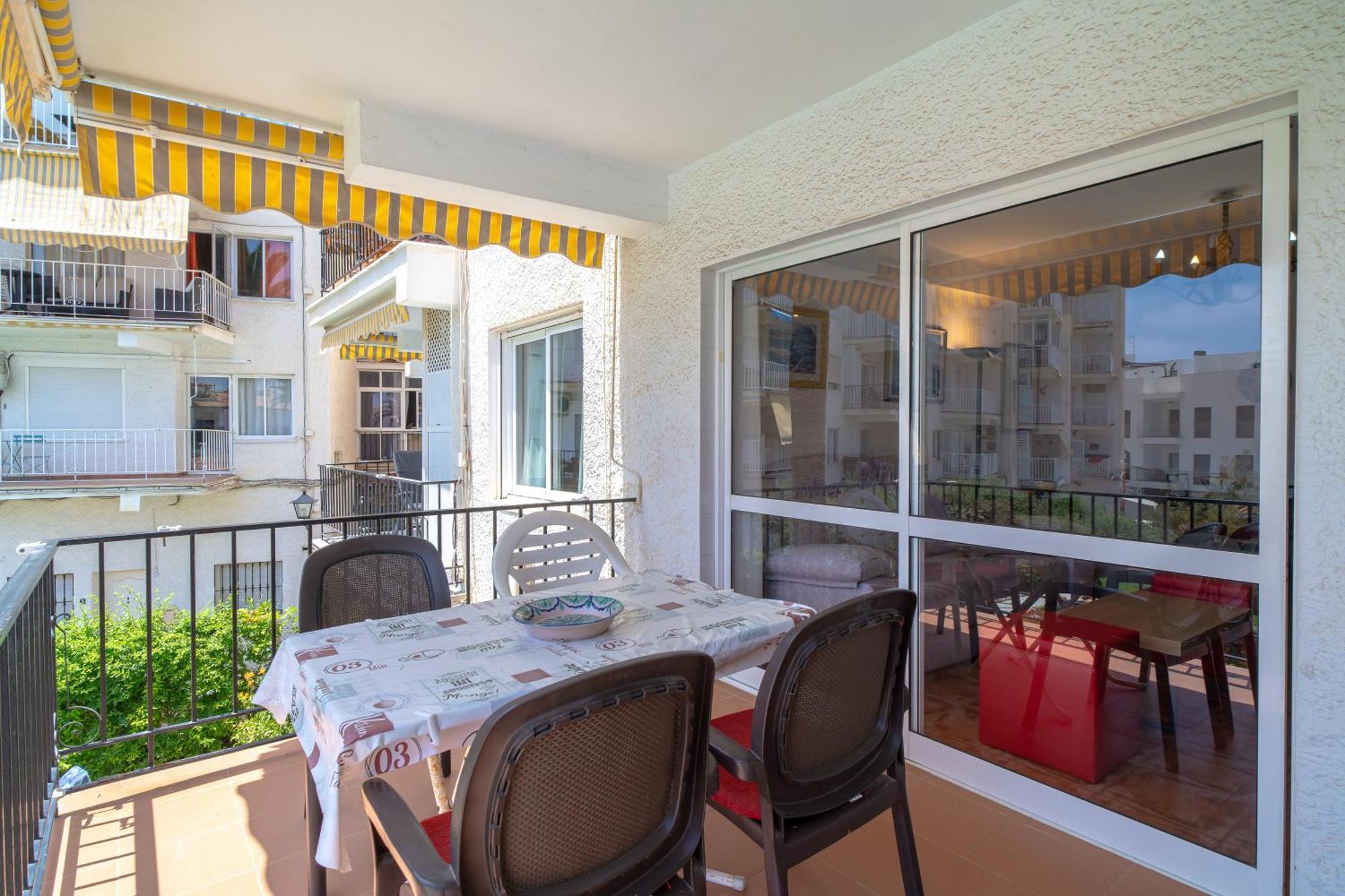 Coronado 148 Apartments Casasol 네르하 외부 사진