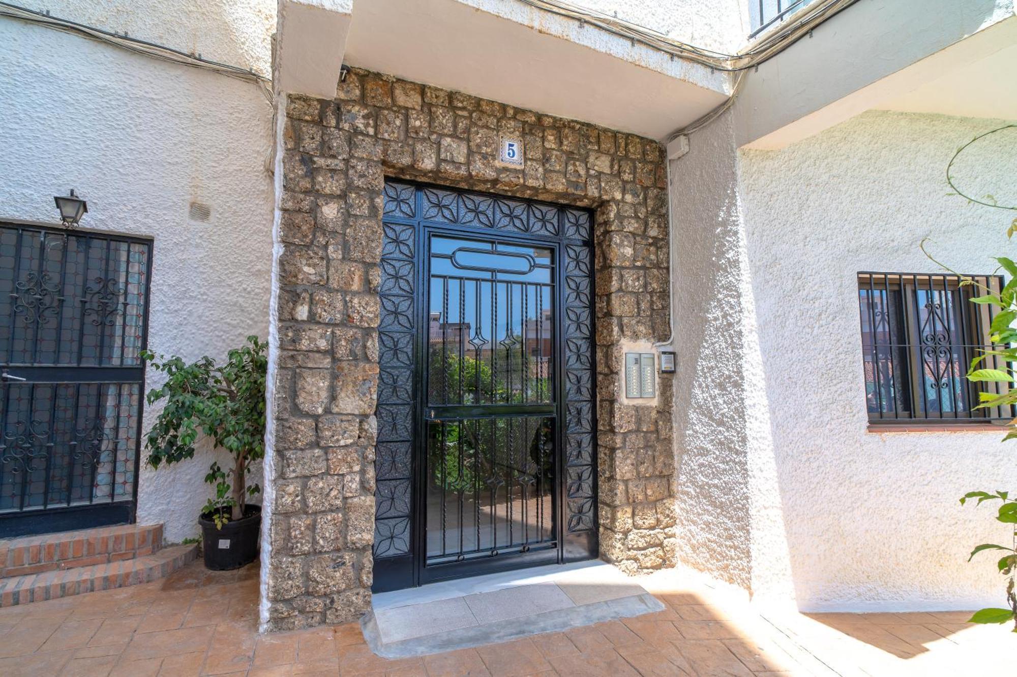 Coronado 148 Apartments Casasol 네르하 외부 사진